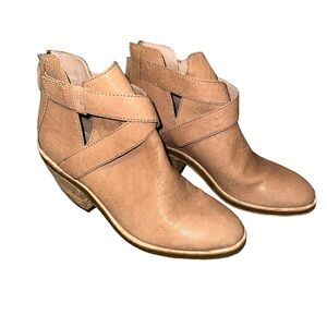 Eileen Fisher Derby Leather Booties